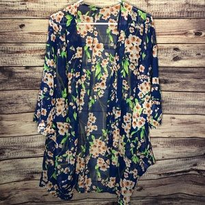 Flowy, loose floral kimono